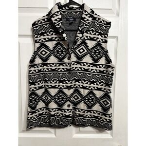 Chaps Sweater Vest XL Southwestern Aztec Geometric button up collared knit